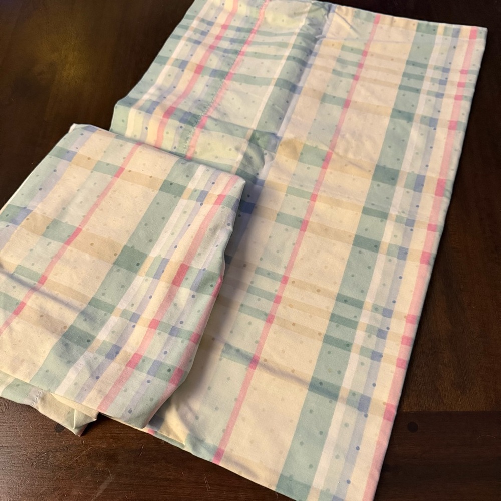 Vintage Pastel‎ Plaid Standard Pillowcase Set